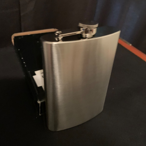 NWOT Top Shelf 12oz Stainless Steel Flask - Picture 7 of 16